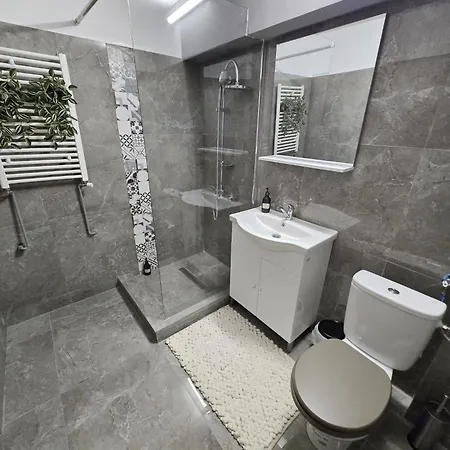 Bon Ton Residence Drobeta Turnu Severin Exterior photo